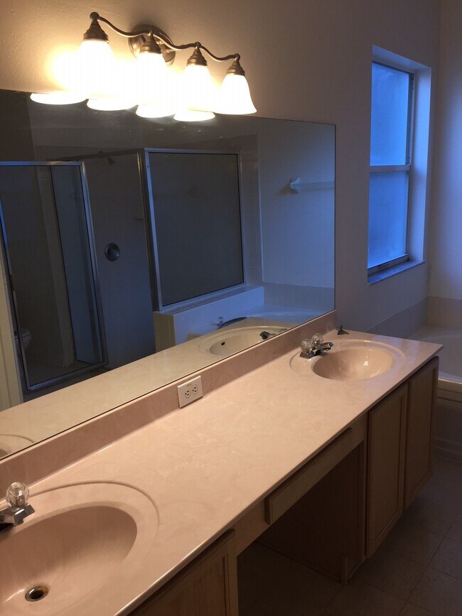 Building Photo - 4830 Windingbrook Trail
