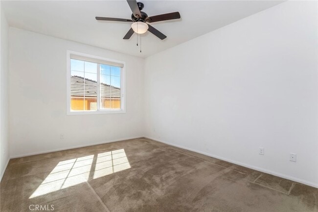 Building Photo - 28629 Farrier Dr