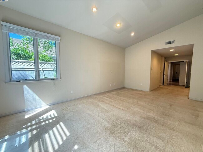 Building Photo - 7879 Cypress Creek Ct