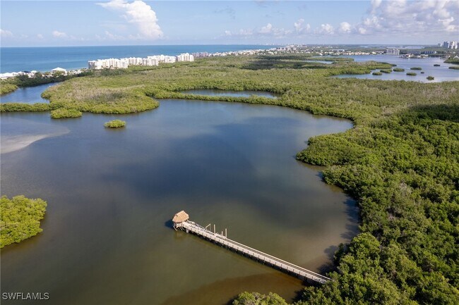 Building Photo - 285 Naples Cove Dr