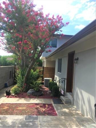 Building Photo - 8907 Tronewood Dr