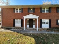 Building Photo - 1901 Hazel Ave