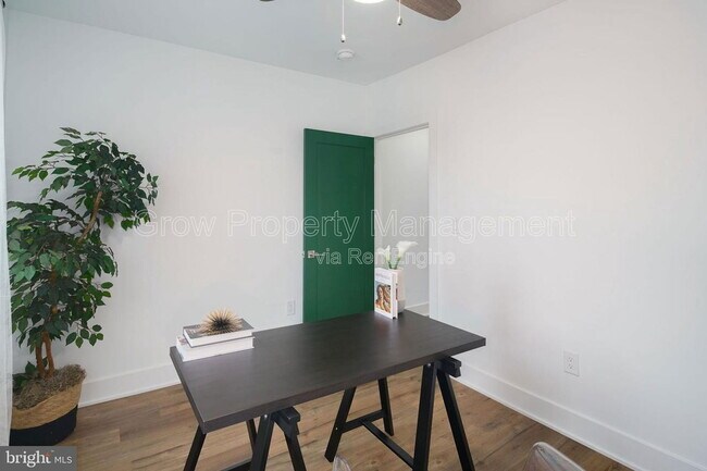 Building Photo - 2018 S 8th St