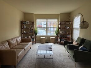 Building Photo - 283 Fountayne Ln