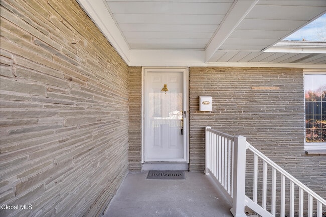 Building Photo - 188 Hackett Blvd