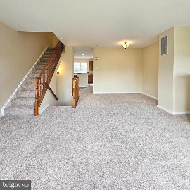 Building Photo - 20992 Kittanning Ln