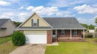 Building Photo - 1323 Shoshone Pl