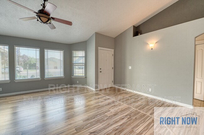 Building Photo - 4141 W Patel Dr