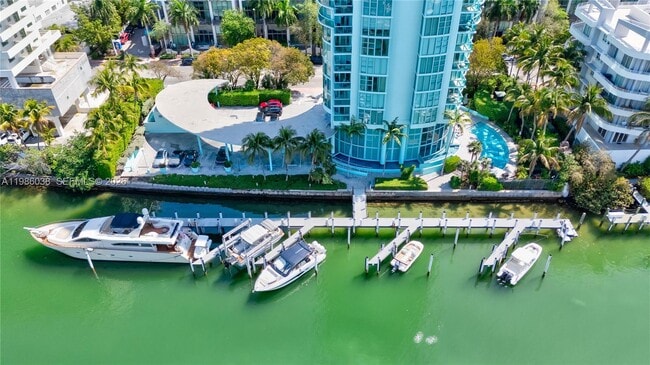 Building Photo - 6000 Indian Creek Dr