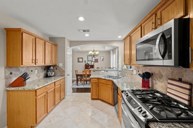 Building Photo - 109 Avonlea Dr