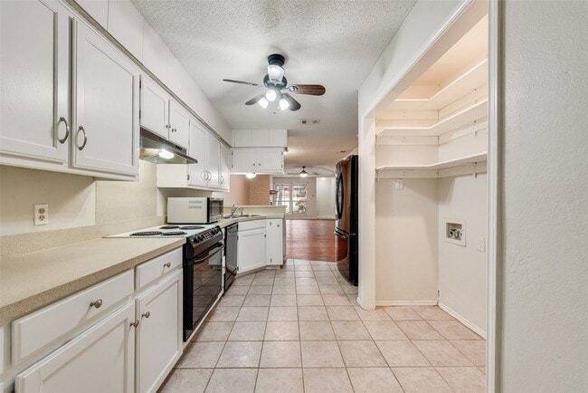 Building Photo - 1817 Crooked Ln