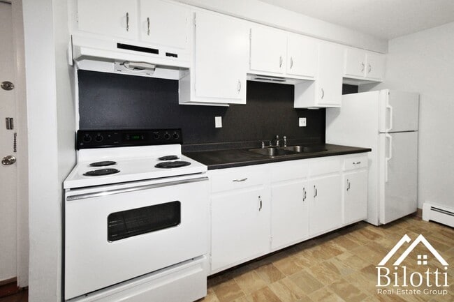 Interior Photo - Hillside Terrace Apartments