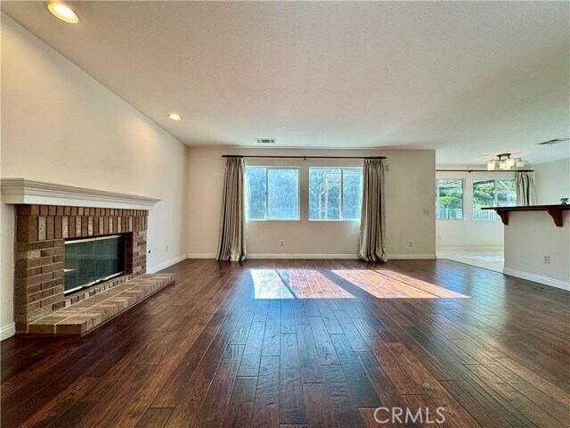 Building Photo - 16612 China Berry Ct