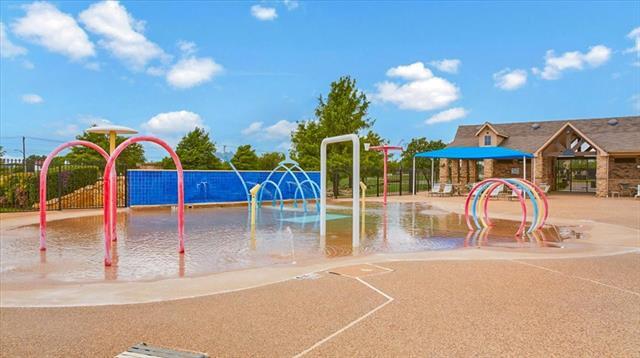 Building Photo - 340 Red Rock Trl