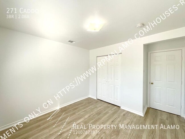 Building Photo - 271 Caddo-