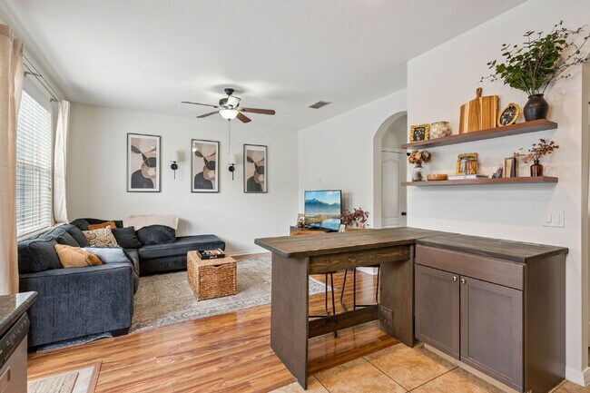 Building Photo - 13252 Silver Strand Falls Dr