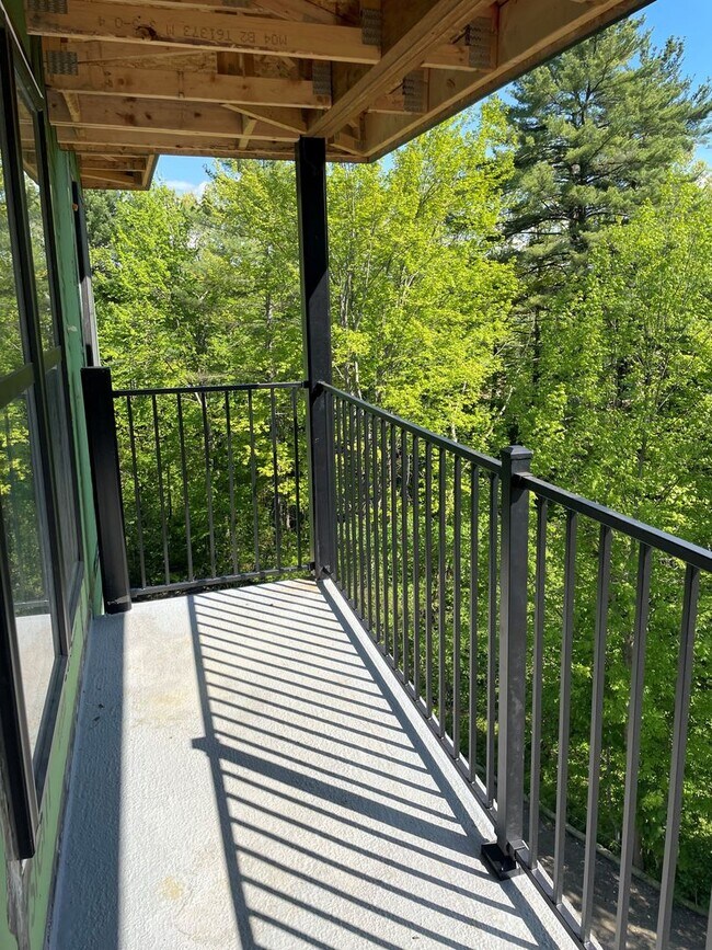 Building Photo - Village at Autumn Pond II:  One Bedroom pl...