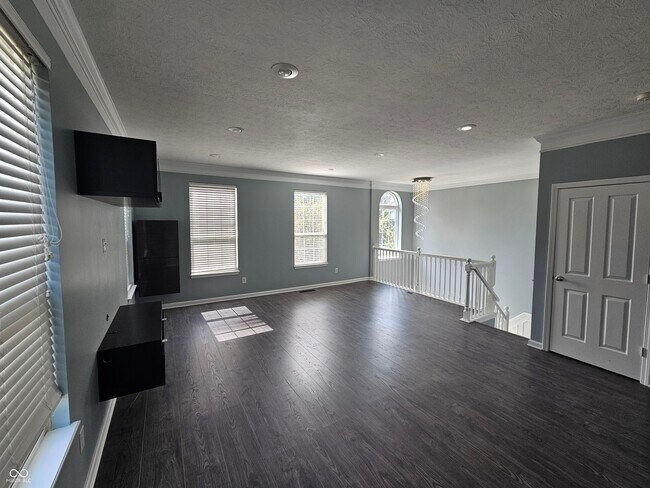 Building Photo - 9062 Sparta Dr