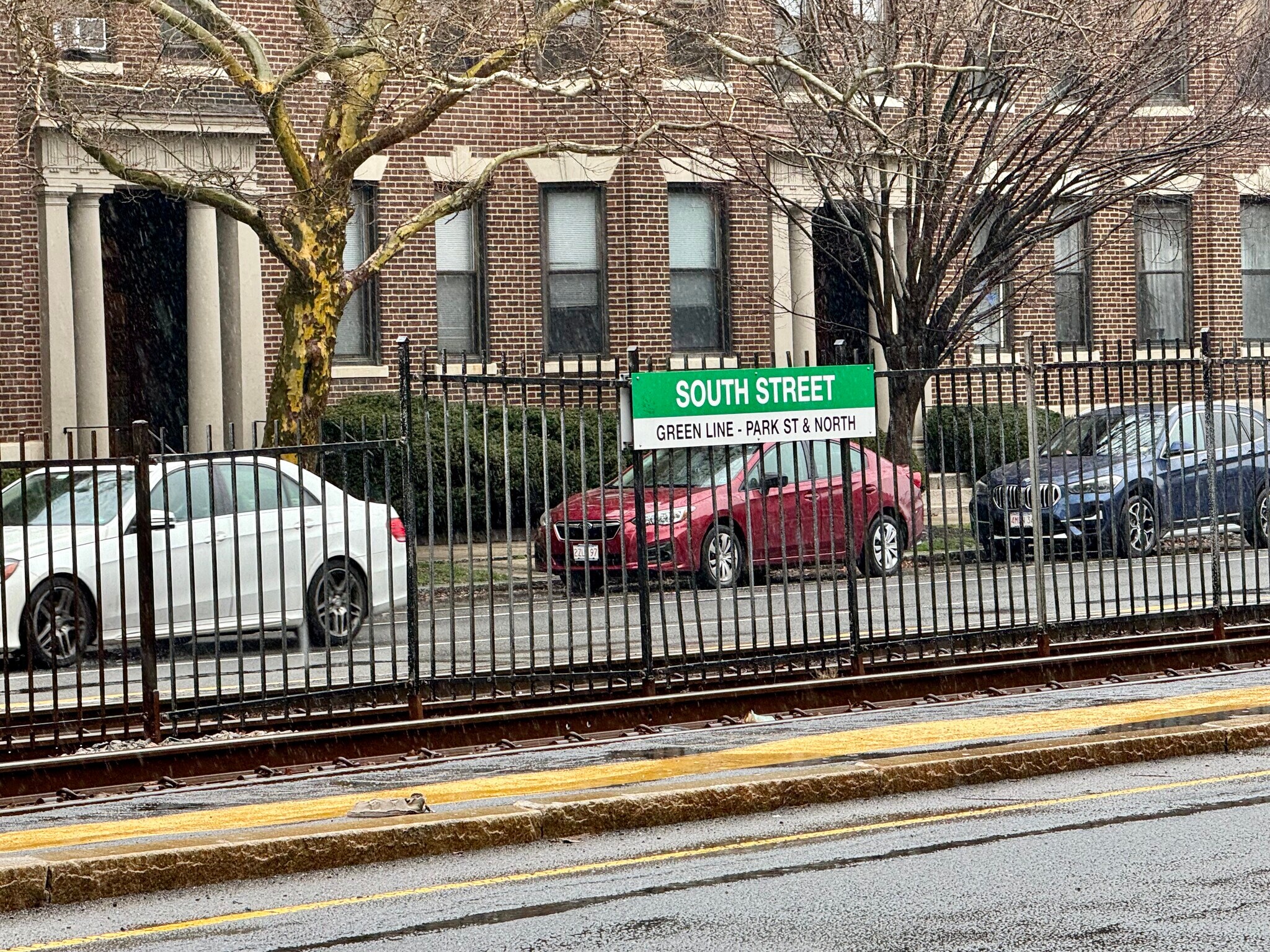 Building Photo - 1992 Commonwealth Ave