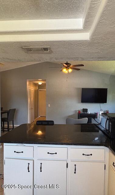Building Photo - 4006 Dewberry Cir