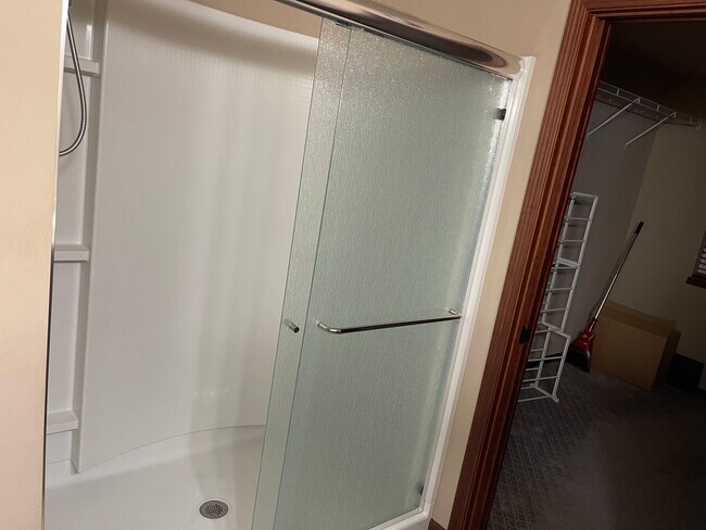 Building Photo - 113 Alton Dr