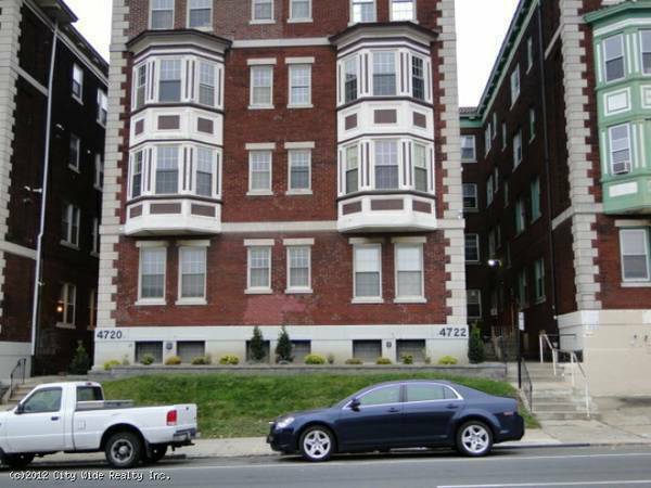 Building Photo - 4714 Chestnut St