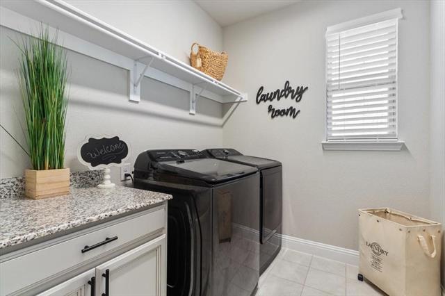 Building Photo - 7313 Willow Thorne Dr