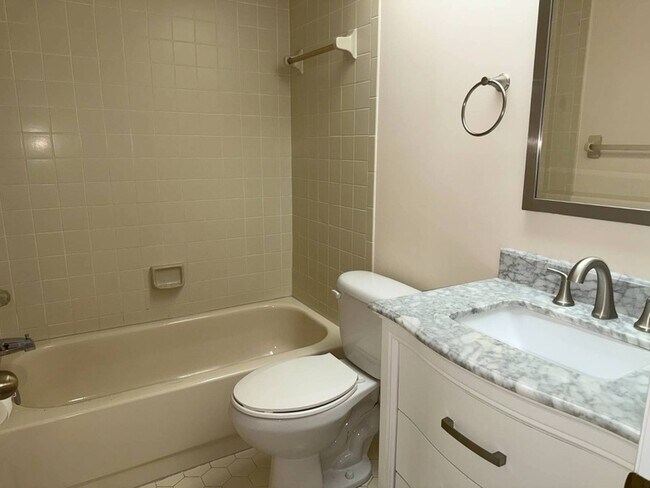 Building Photo - 3941 Leeward Passage Ct