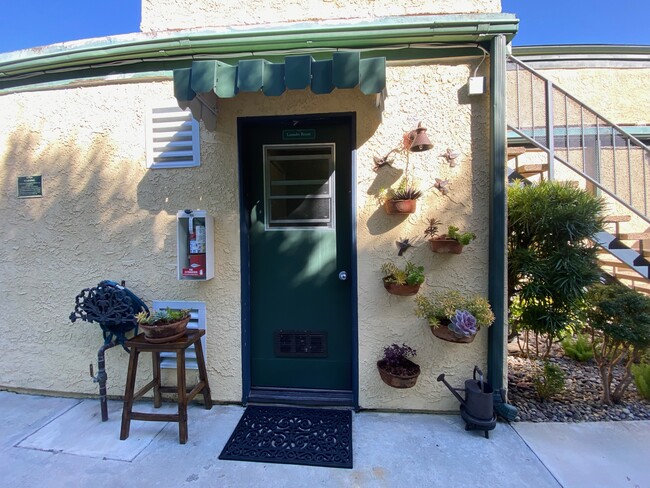 Laundry room - 131 Montana St