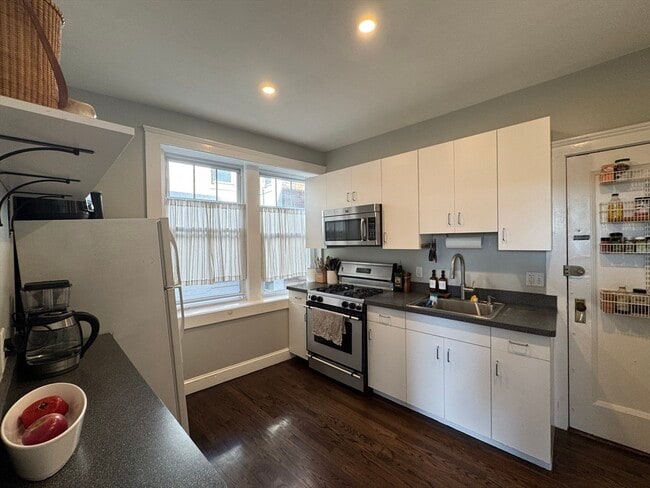 Building Photo - 339 S Huntington Ave