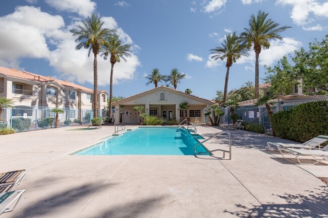 Building Photo - Upstairs 2 br unit in gated community with pool/spa/bbq area