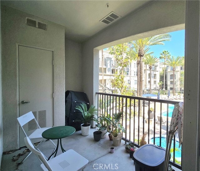 Building Photo - 2225 Scholarship