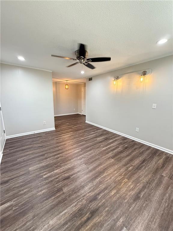 Building Photo - 67 Jim Ln SE