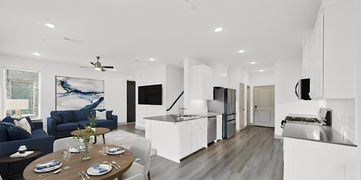 Building Photo - 1320 Hill Country Pl