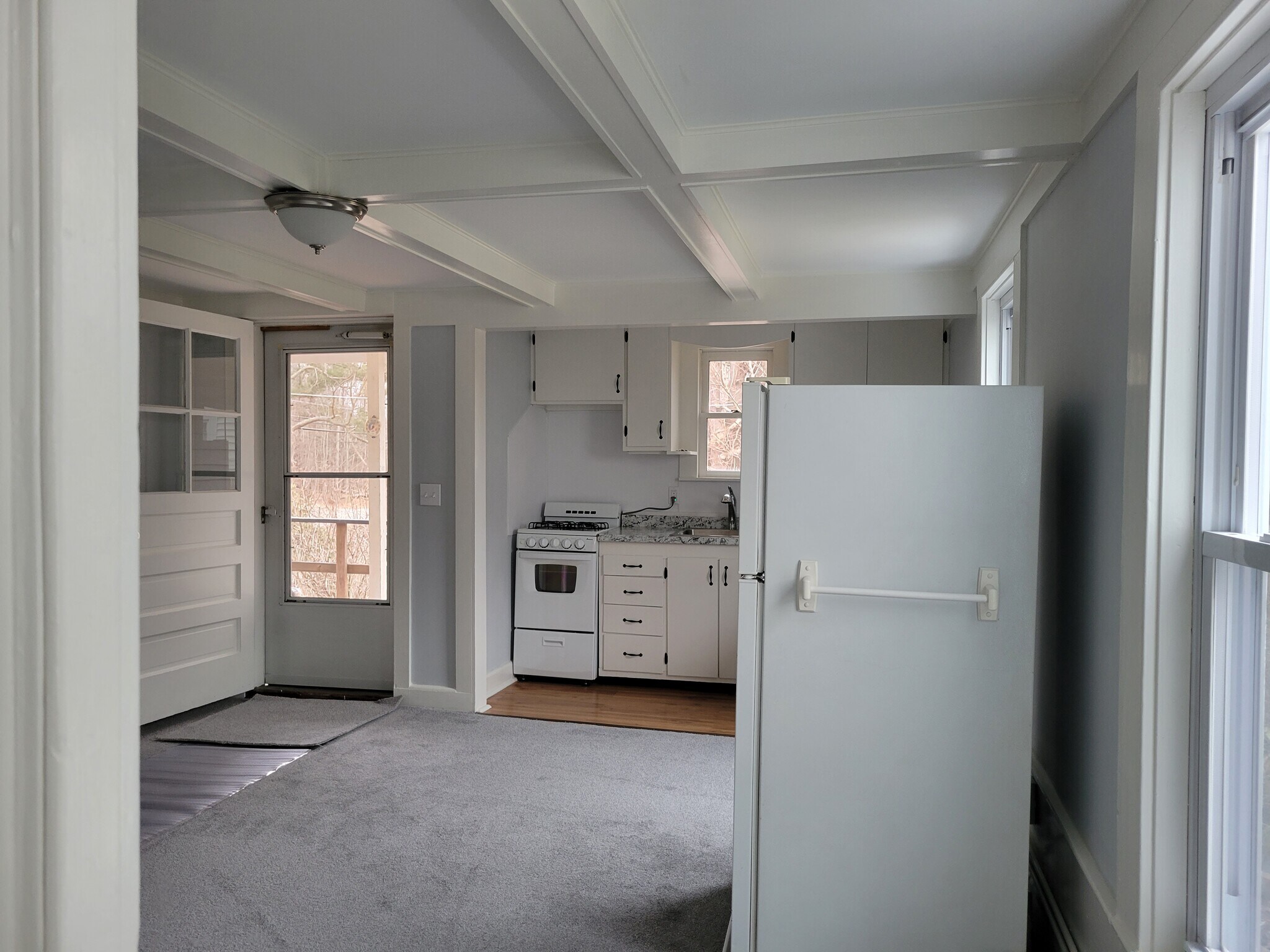 Building Photo - 106 Emerson Ave