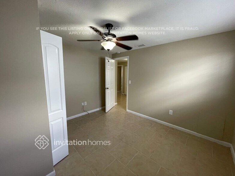 Building Photo - 8229 Greenleaf Cir