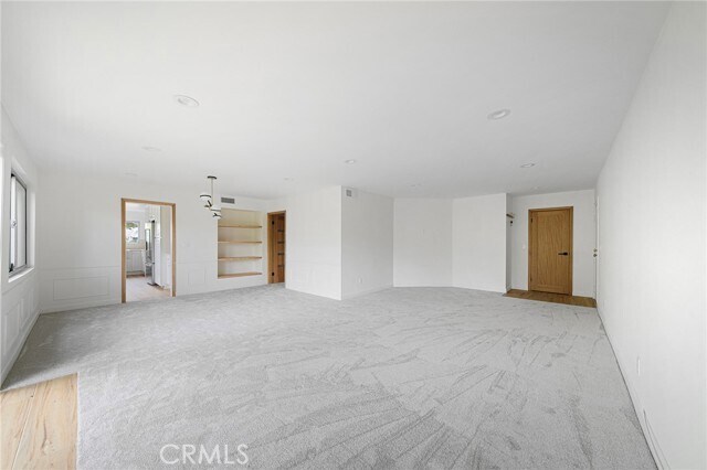 Building Photo - 420 S Madison Ave