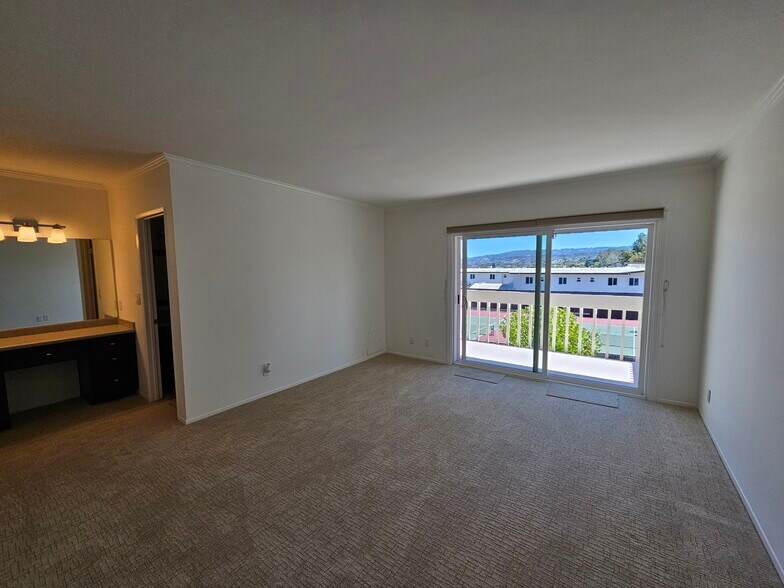 Primary bedroom exterior view - 1200 Opal St