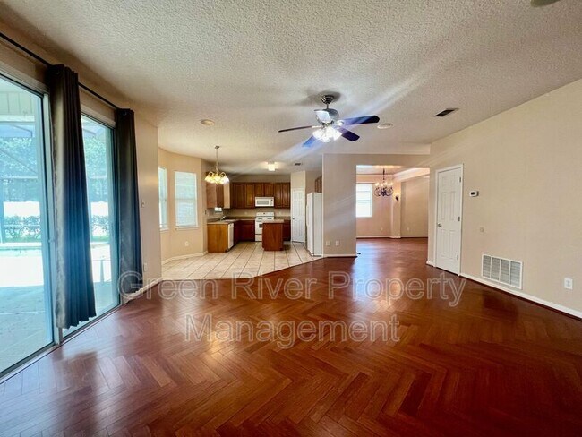 Building Photo - 12576 Arrowleaf Ln