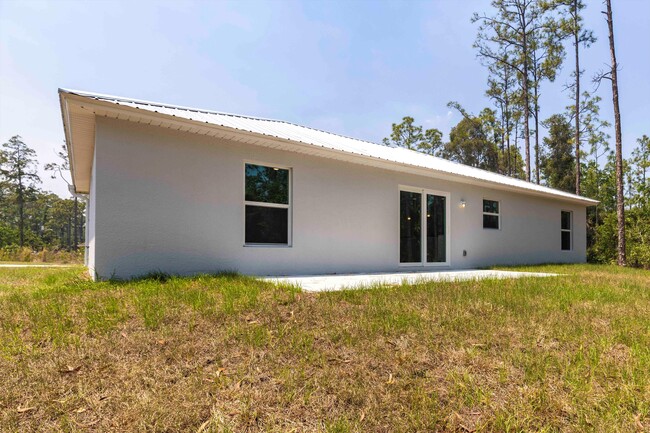 Building Photo - 2006 Rosa Ct