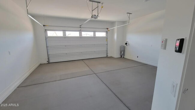 Building Photo - 3239 N 197th Ln