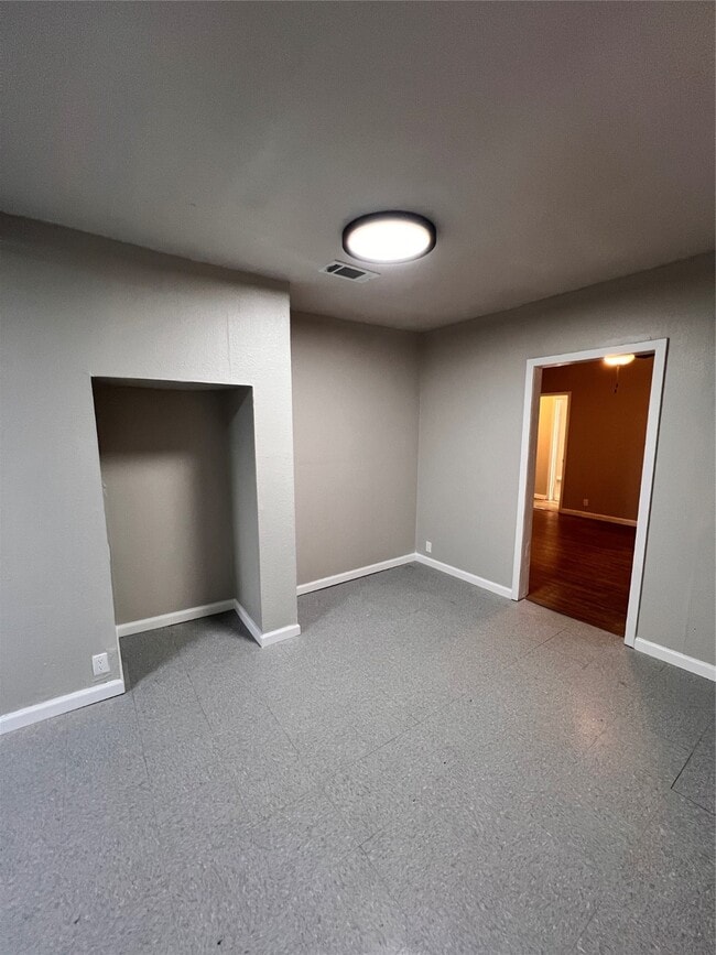 Building Photo - 2065 Lela St