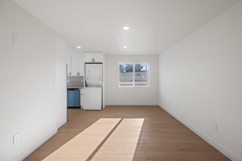 Building Photo - 3724 Acacia St