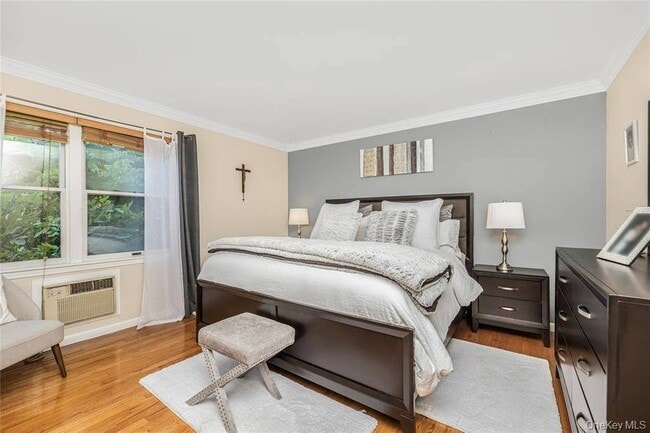 Building Photo - 243 Mary Lou Ave