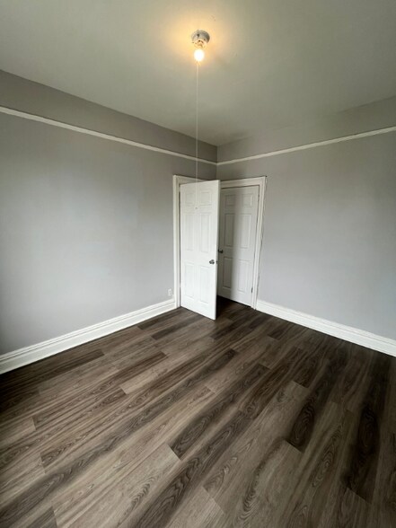Building Photo - 101 Clifton Pl