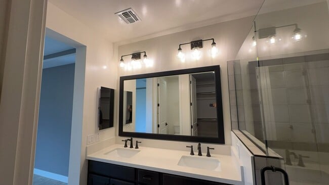Building Photo - Encore at Eastmark 55+