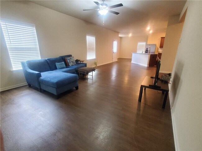 Building Photo - 157 Innis Brk Cir