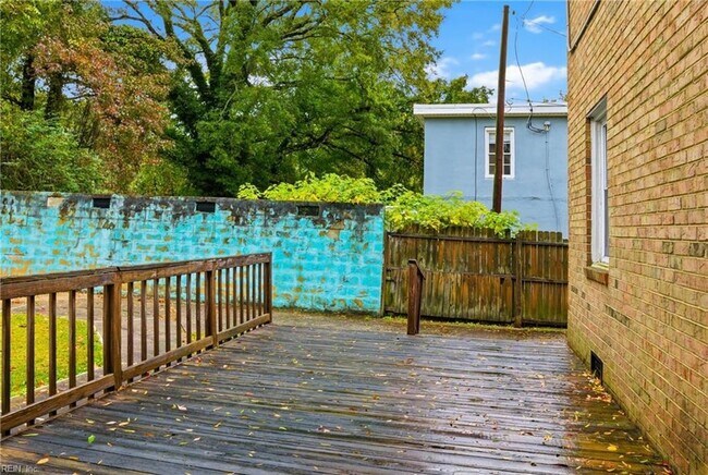 Building Photo - 1486 Old Virginia Beach Rd