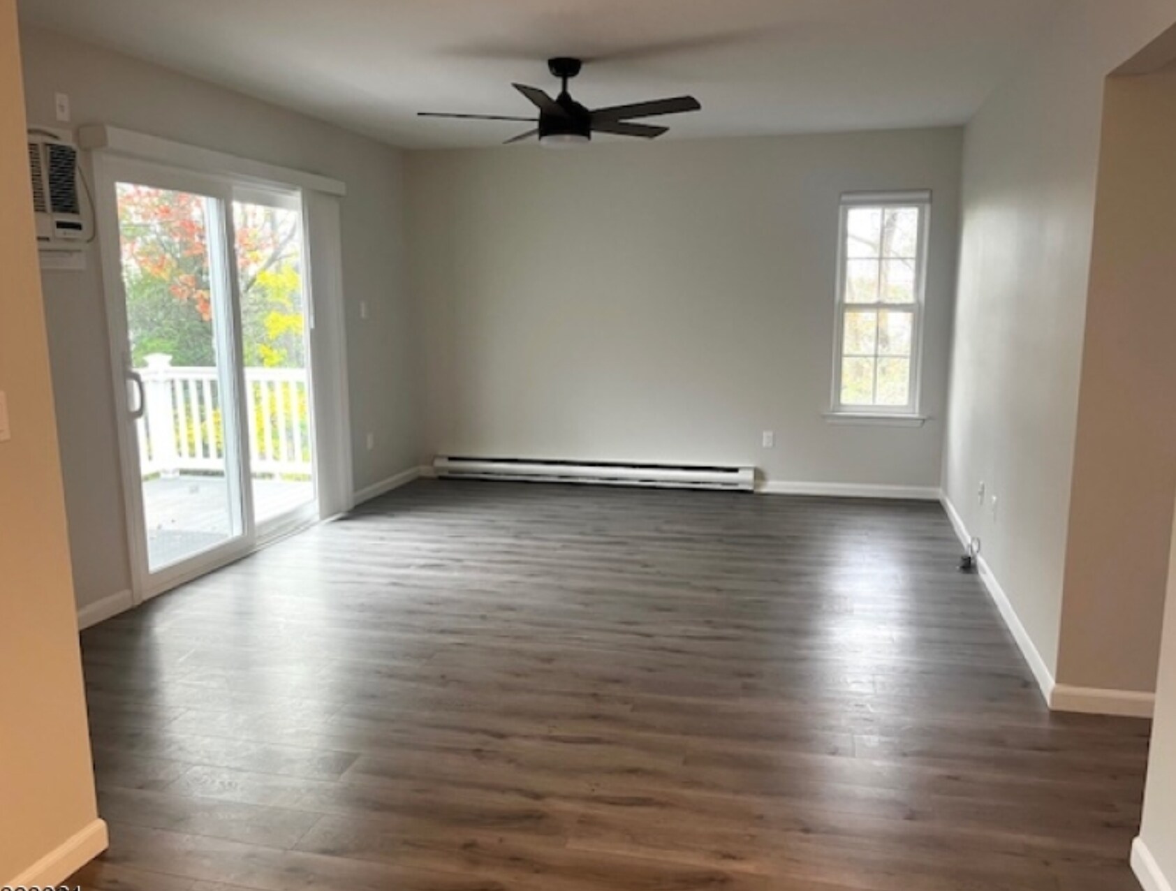 Building Photo - 8 Larkspur Ct