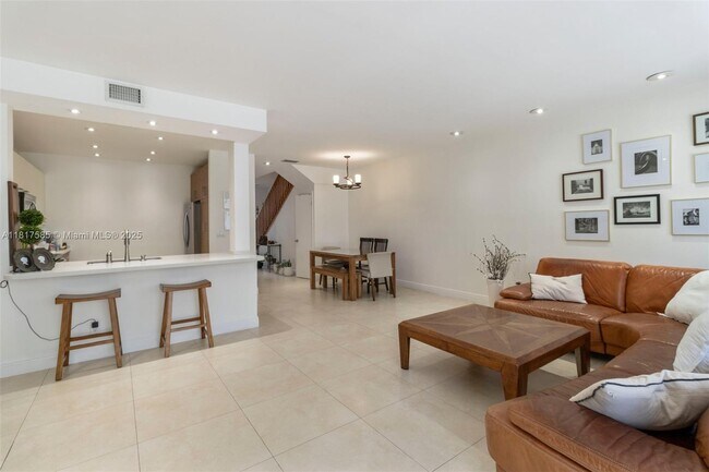 Building Photo - 21376 Marina Cove Cir